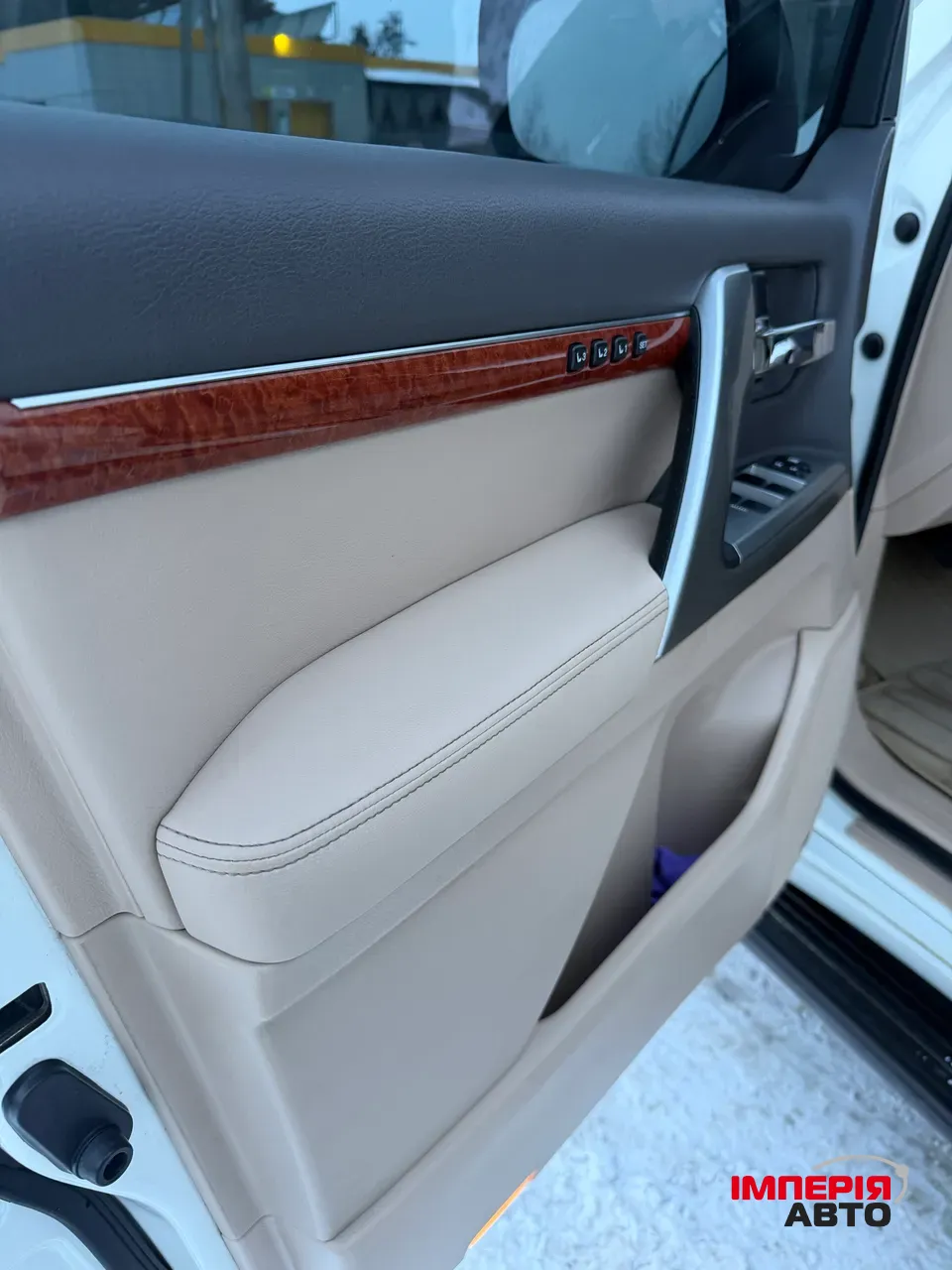 Toyota Land Cruiser - фото 11