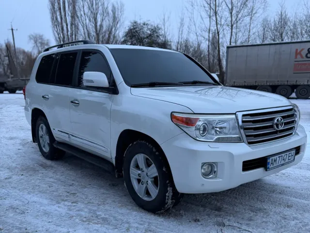 Toyota Land Cruiser - фото 4