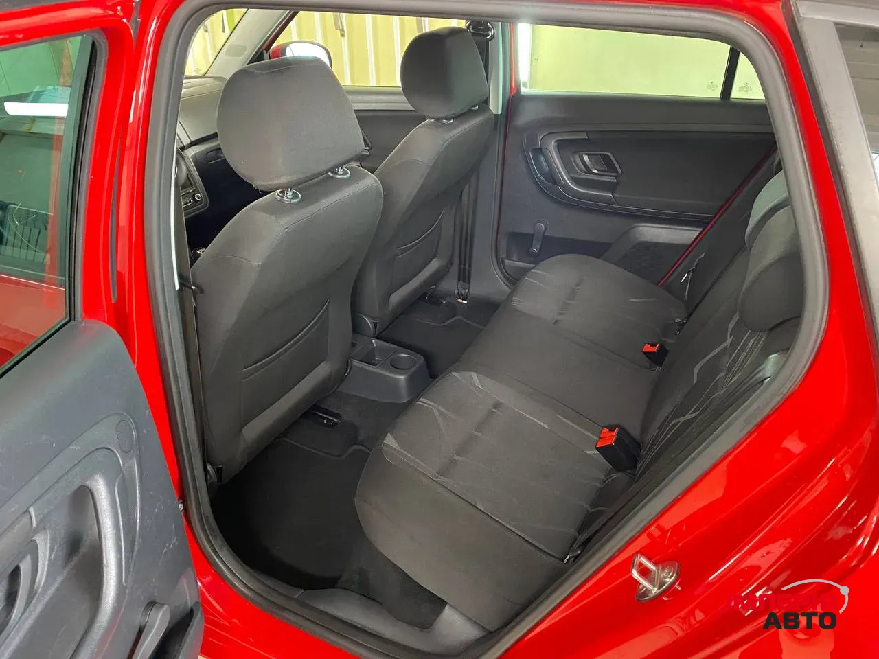 Skoda Fabia - фото 7