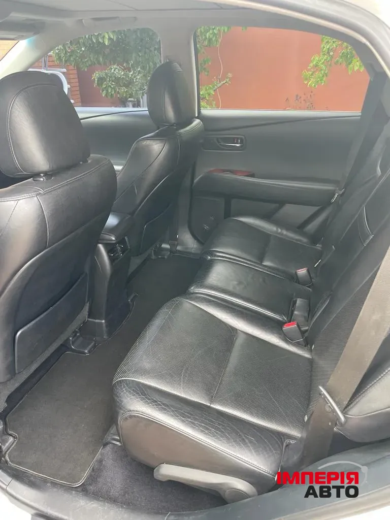 Lexus RX - фото 6
