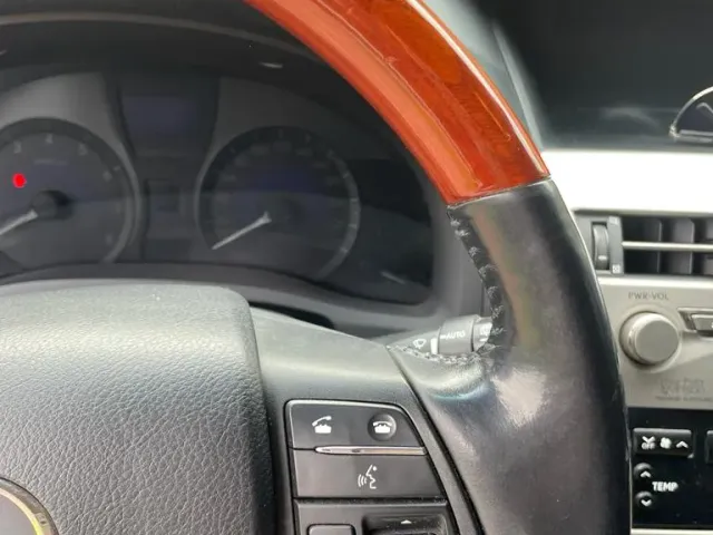 Lexus RX - фото 4