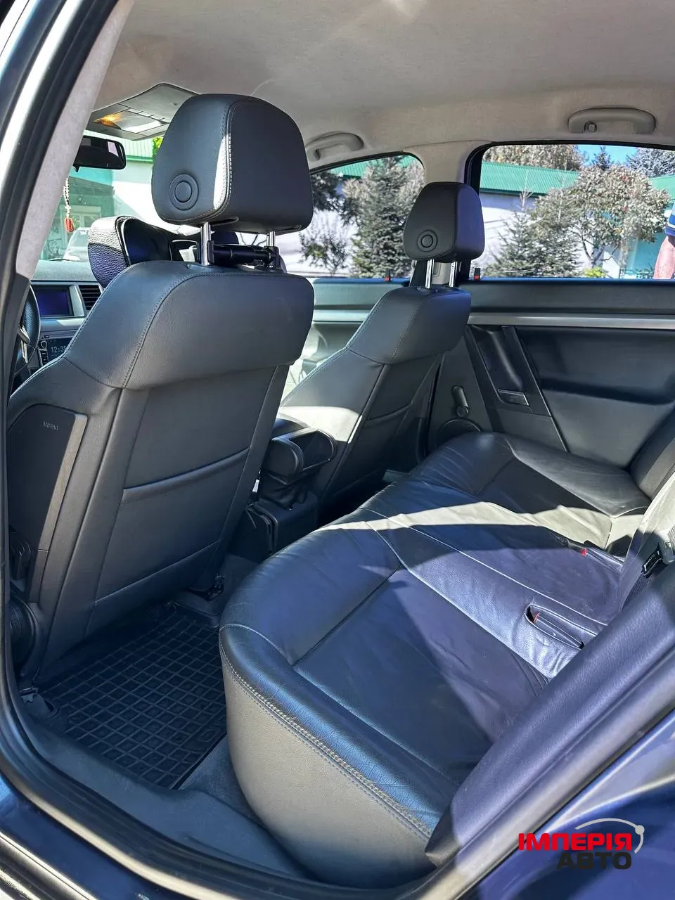 Opel Vectra - фото 12