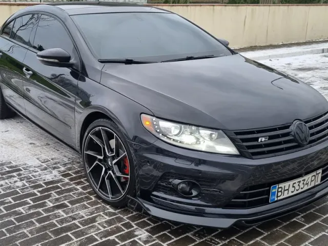 Volkswagen Passat CC - фото 3