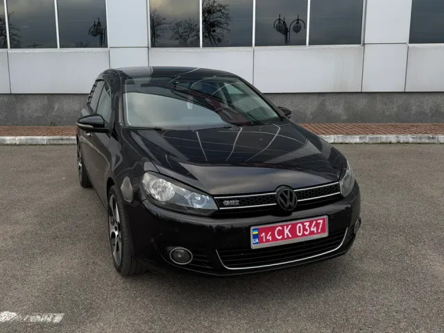 Volkswagen Golf - фото 2