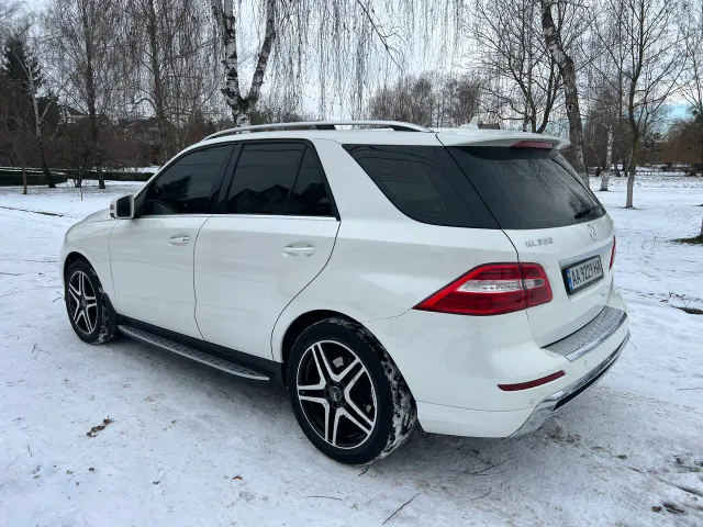 Mercedes-Benz M-Класс - фото 5