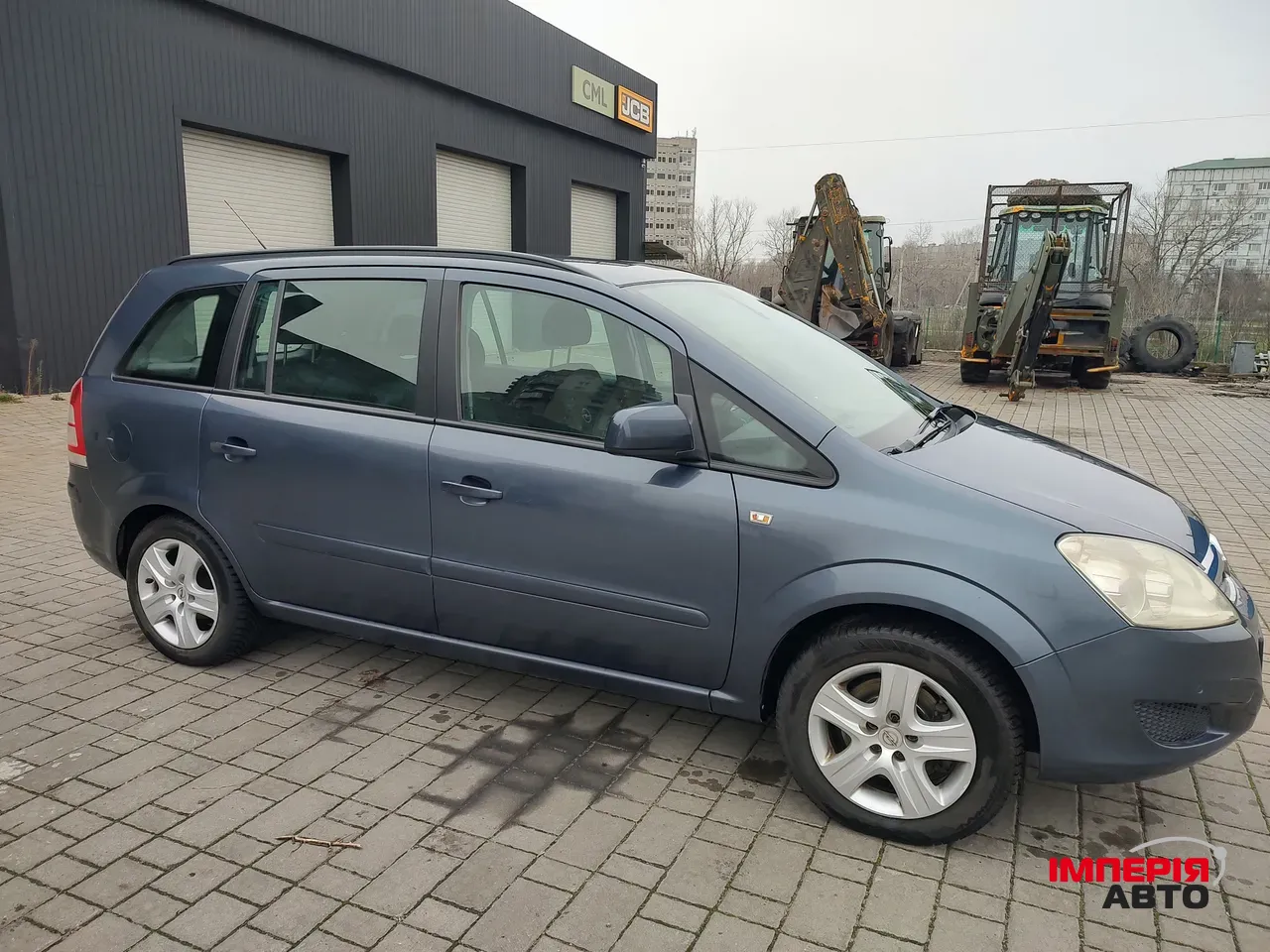 Opel Zafira - фото 14