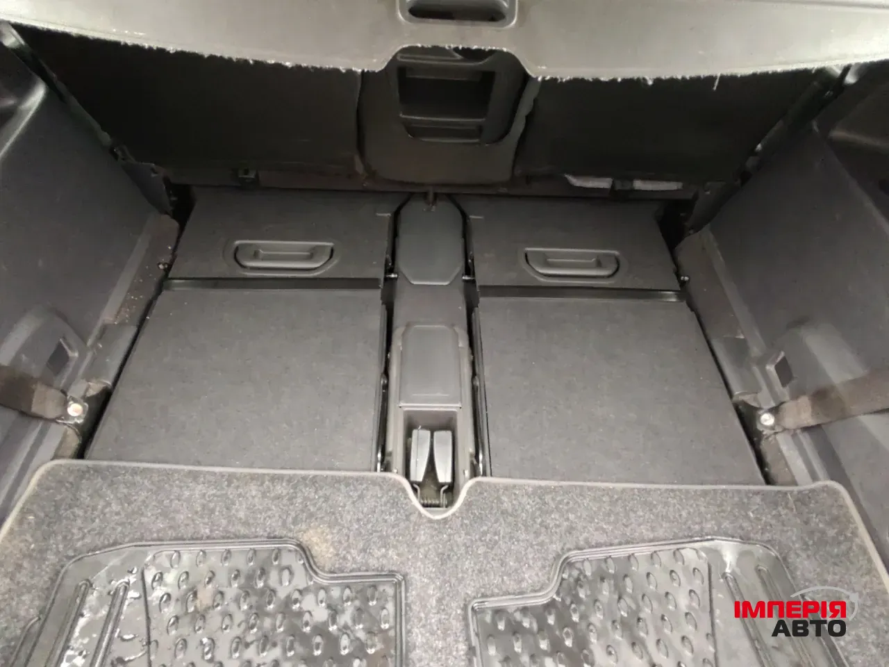 Opel Zafira - фото 8