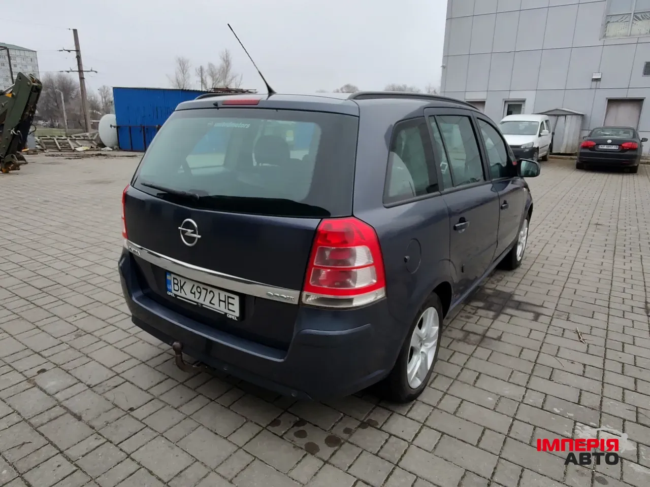 Opel Zafira - фото 12