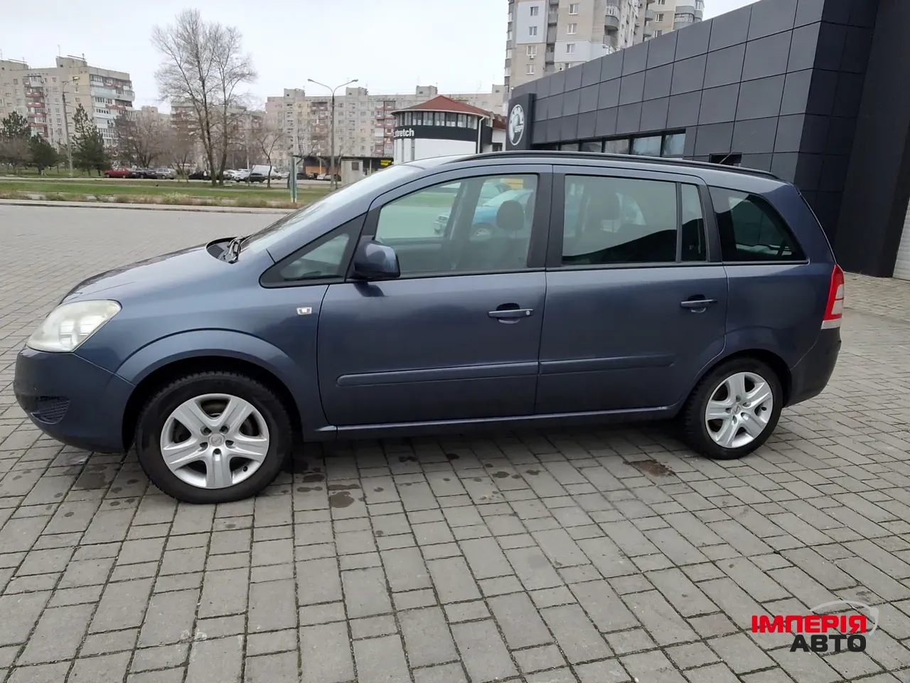Opel Zafira - фото 6