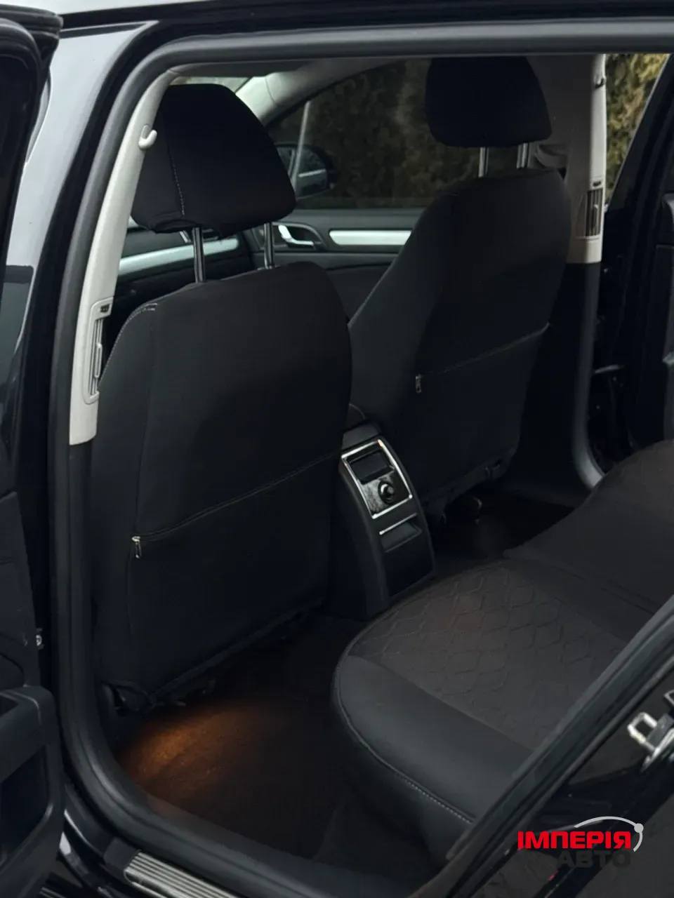 Skoda Superb - фото 23