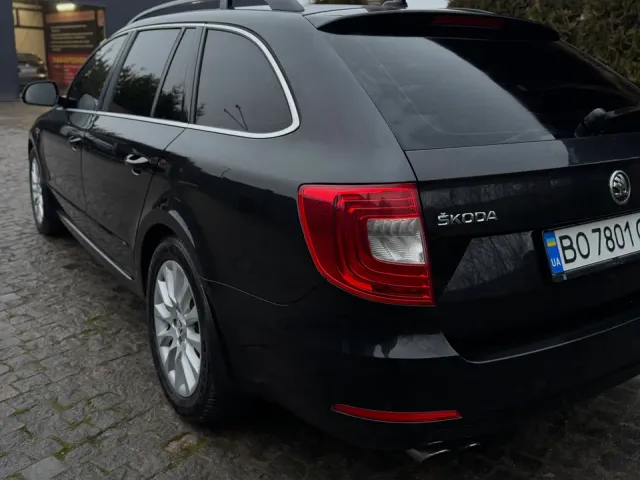 Skoda Superb - фото 5