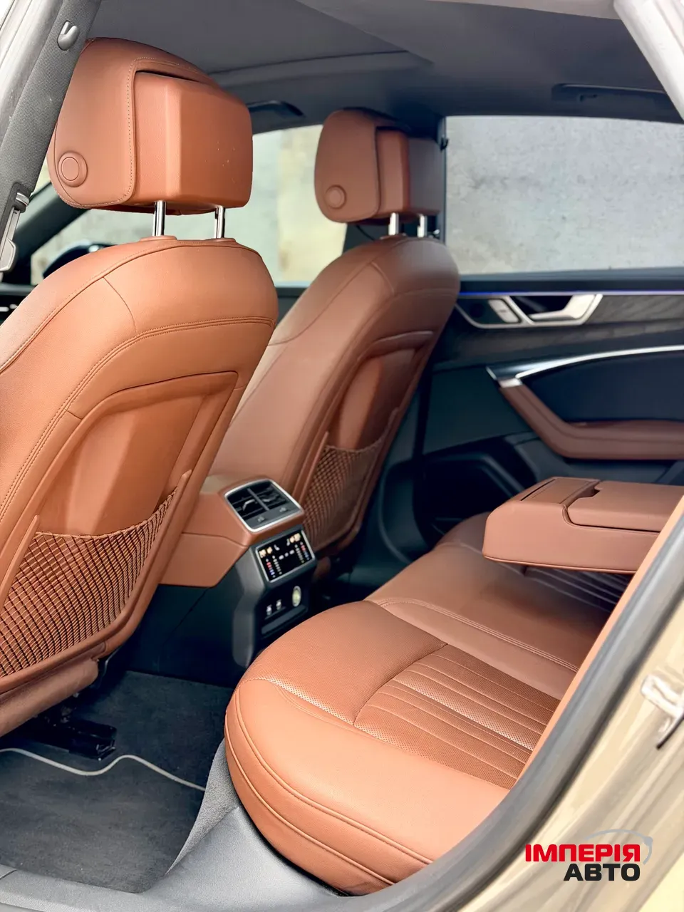 Audi A7 - фото 25