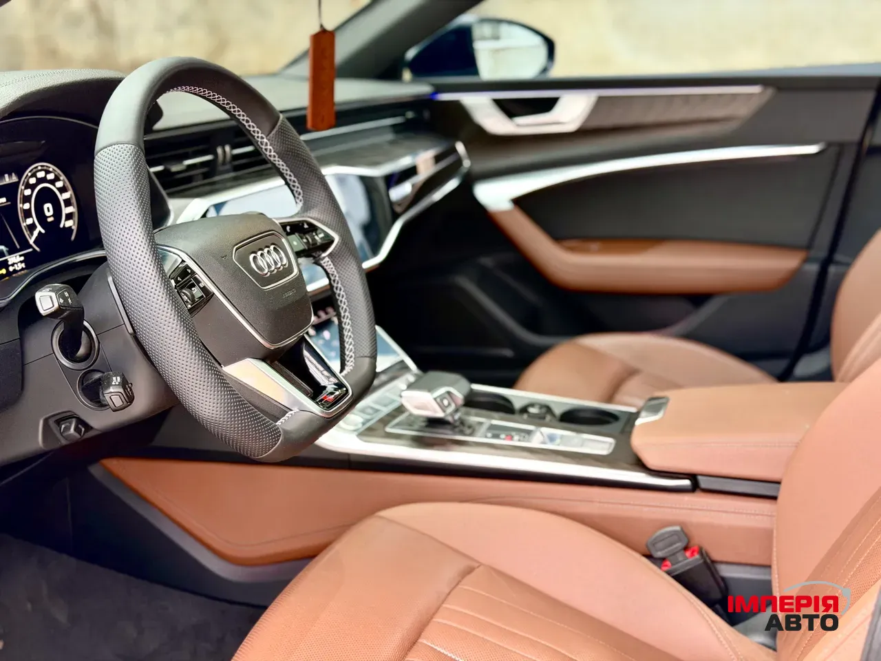 Audi A7 - фото 32