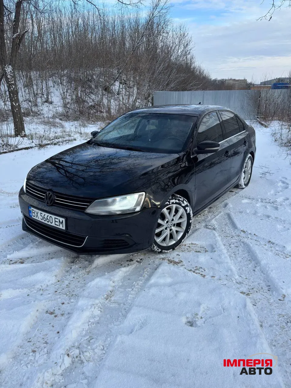 Volkswagen Jetta - фото 1