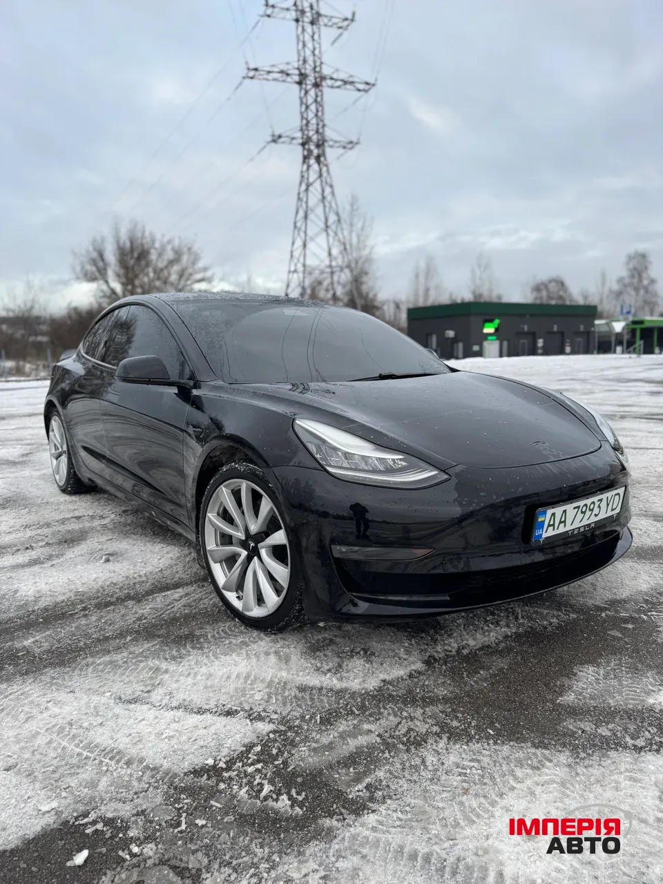 Tesla Model 3 - фото 3