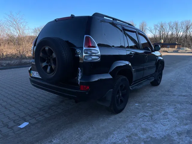 Toyota Land Cruiser Prado - фото 5