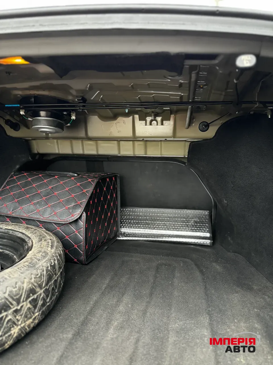 Kia Optima - фото 19