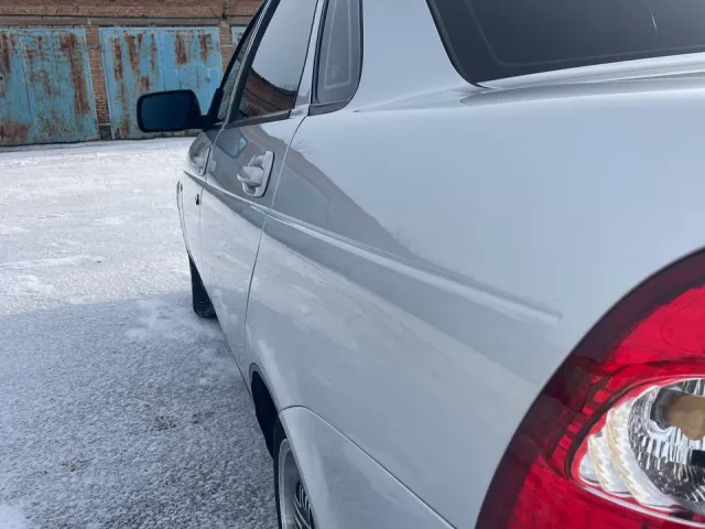 Lada (ВАЗ) Priora - фото 5