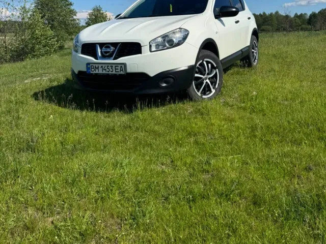 Nissan Qashqai - фото 2