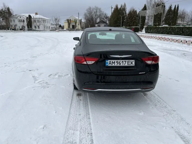 Chrysler 200 - фото 5