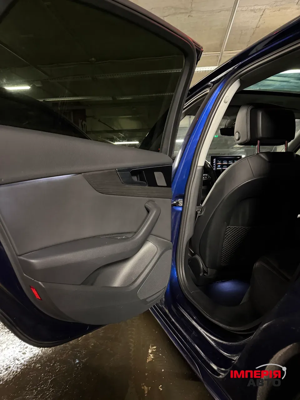 Audi A4 - фото 15