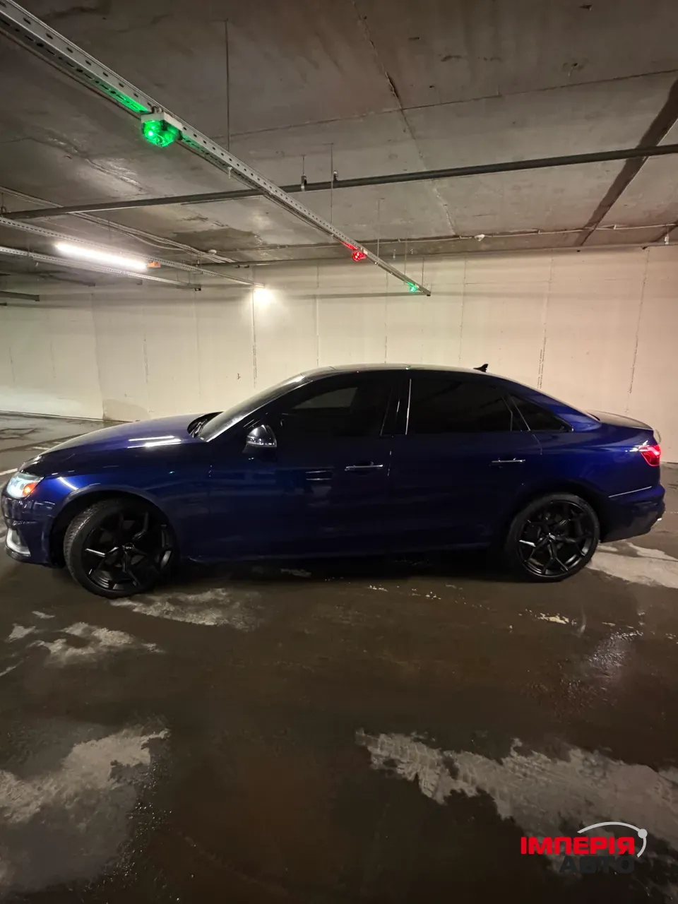 Audi A4 - фото 3