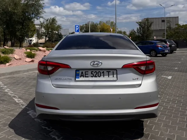 Hyundai Sonata - фото 3