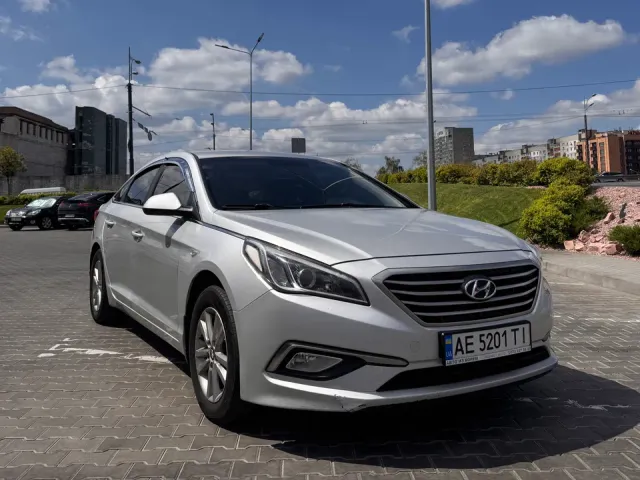 Hyundai Sonata - фото 2