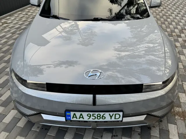 Hyundai IONIQ 5 - фото 1