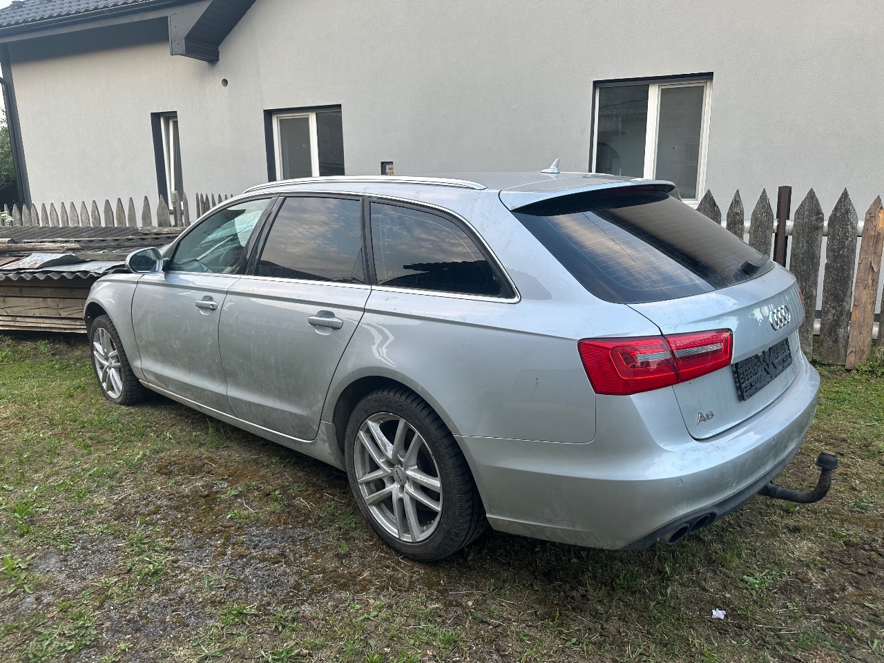 Audi A6 - фото 1