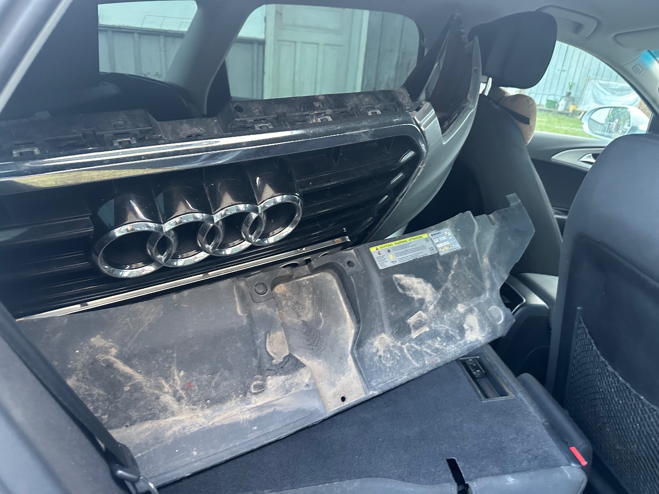 Audi A6 - фото 9