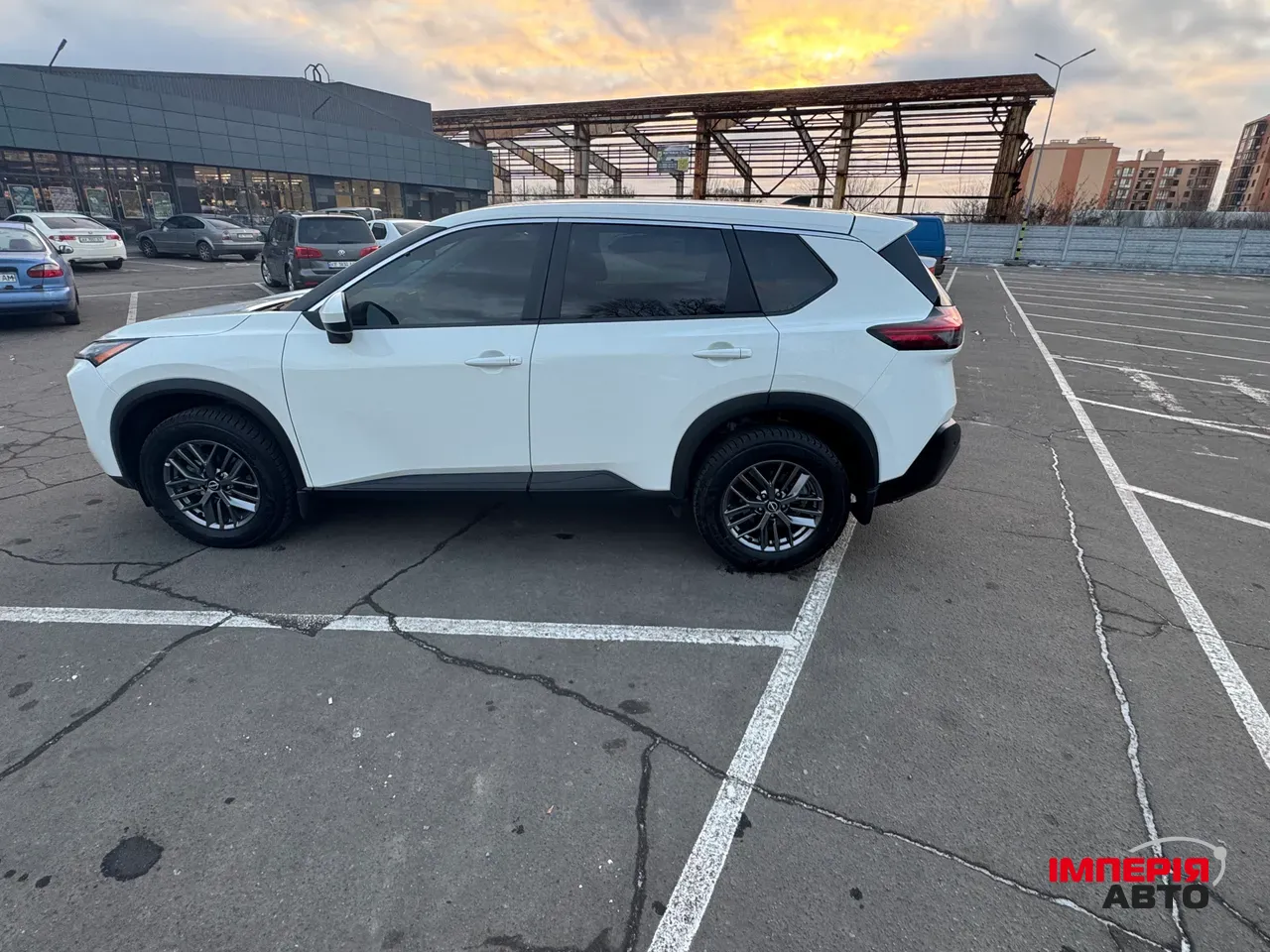 Nissan Rogue - фото 2