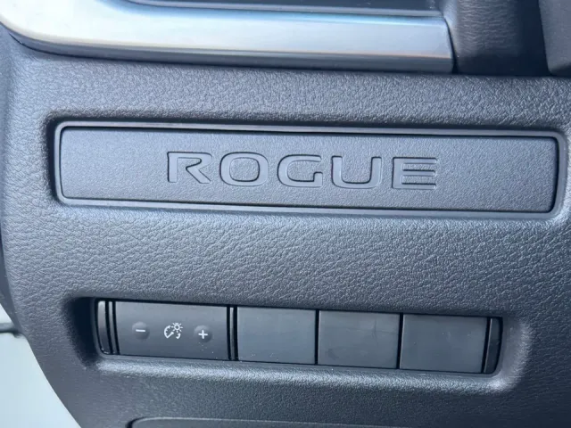 Nissan Rogue - фото 3