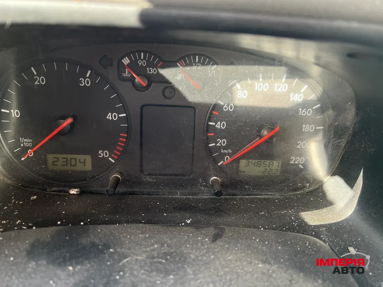 Volkswagen Transporter - фото 10