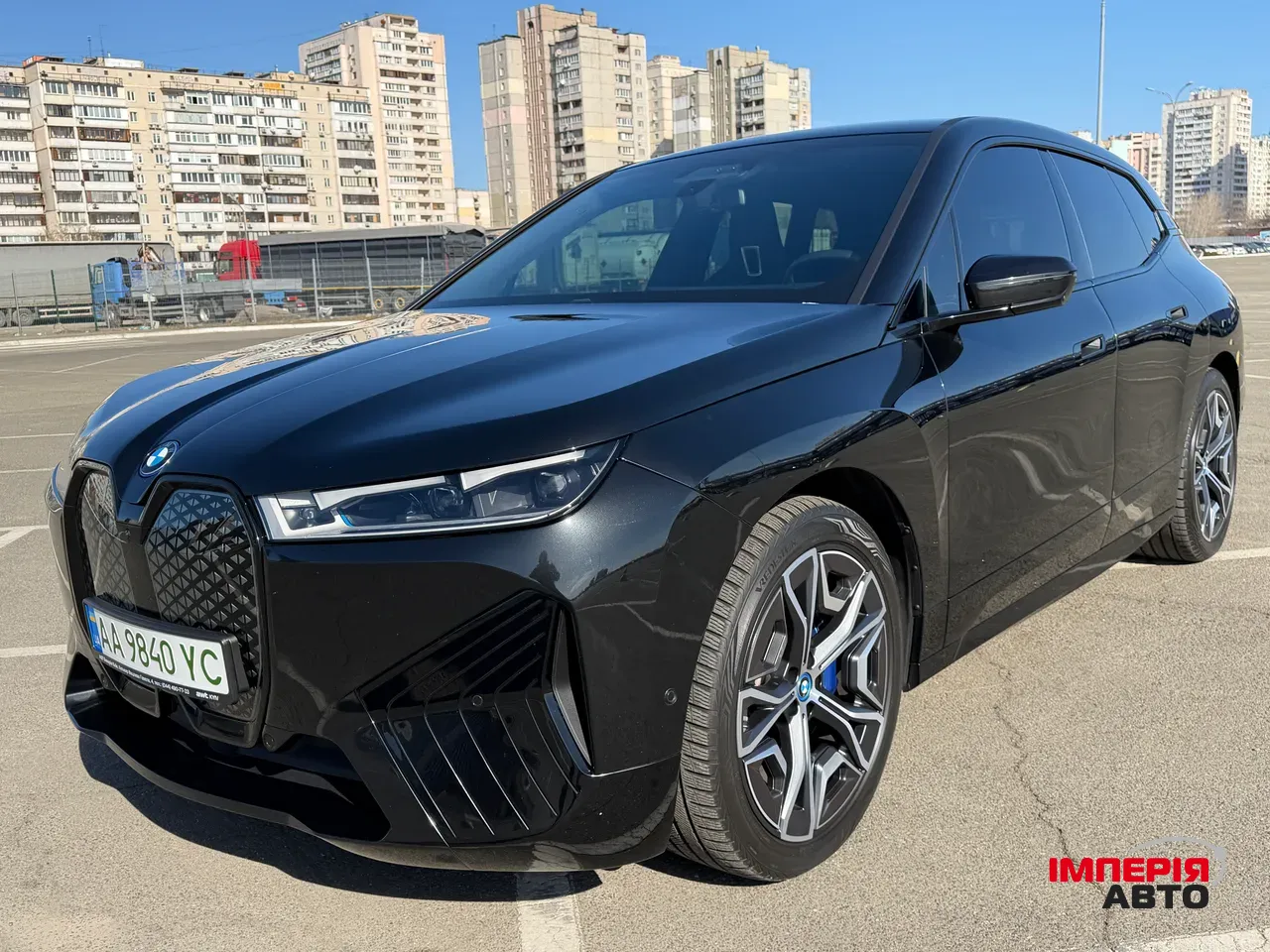 BMW iX - фото 12