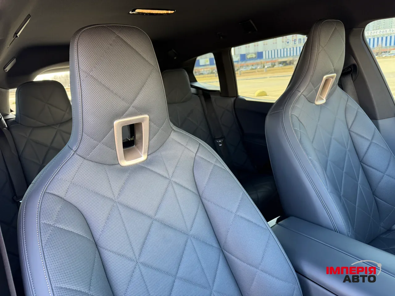 BMW iX - фото 4