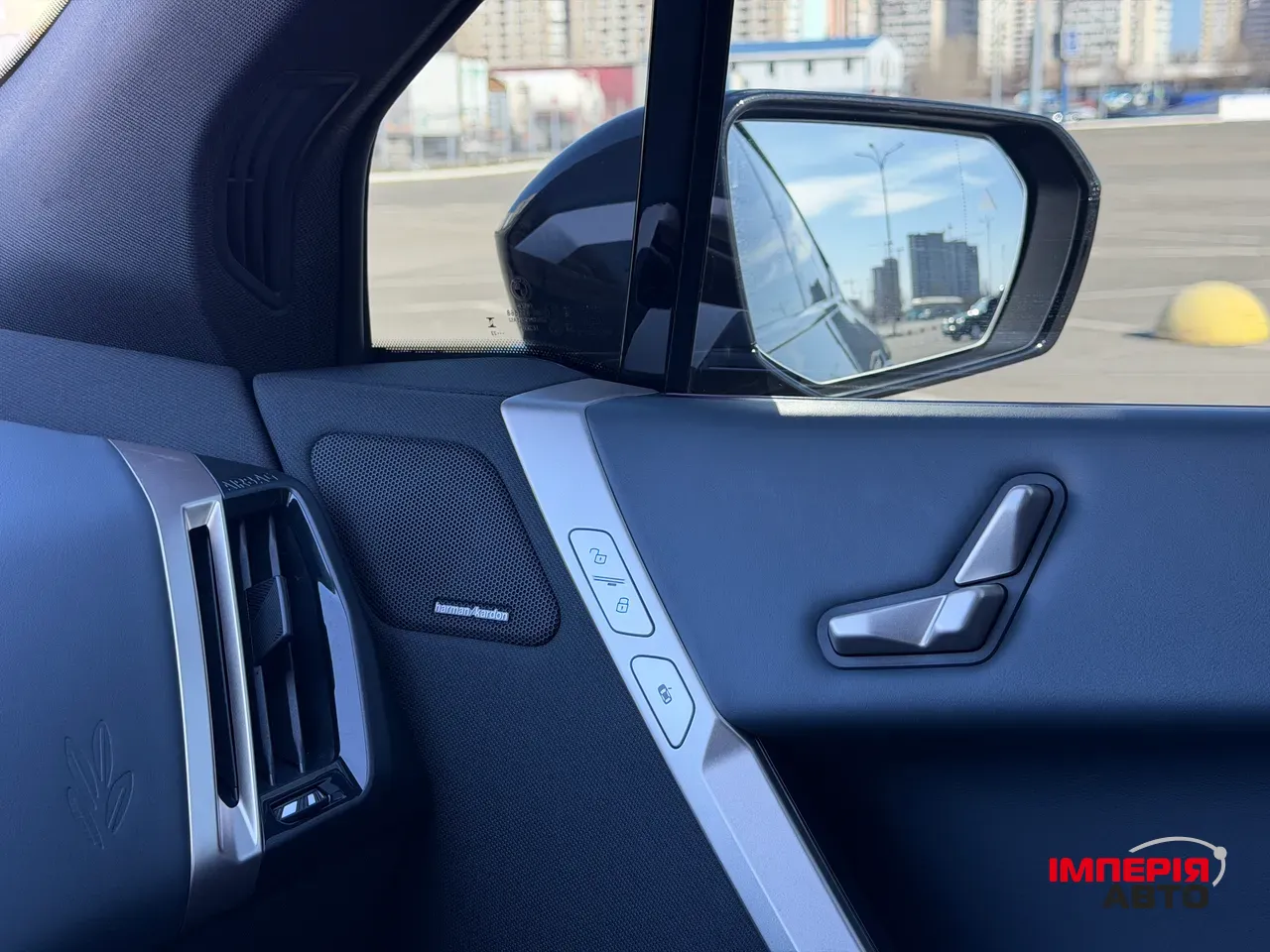 BMW iX - фото 29