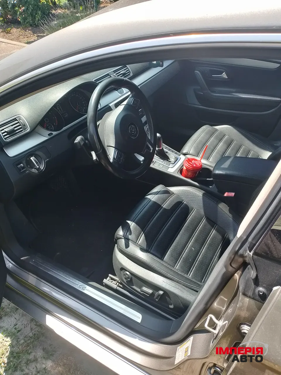 Volkswagen Passat CC - фото 8