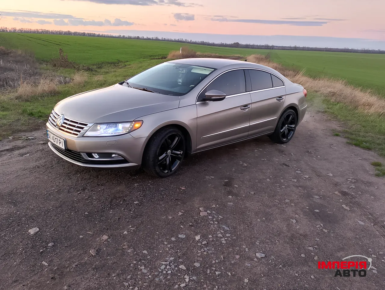 Volkswagen Passat CC - фото 16