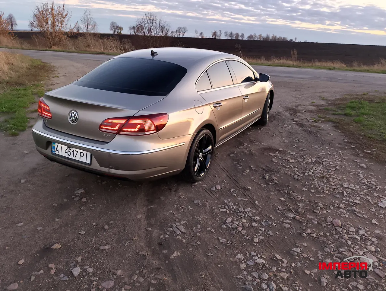 Volkswagen Passat CC - фото 15