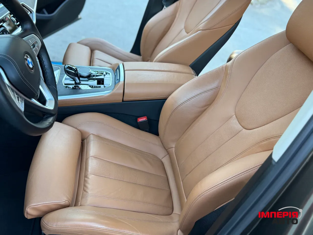 BMW X7 - фото 32