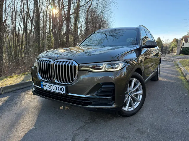 BMW X7 - фото 2