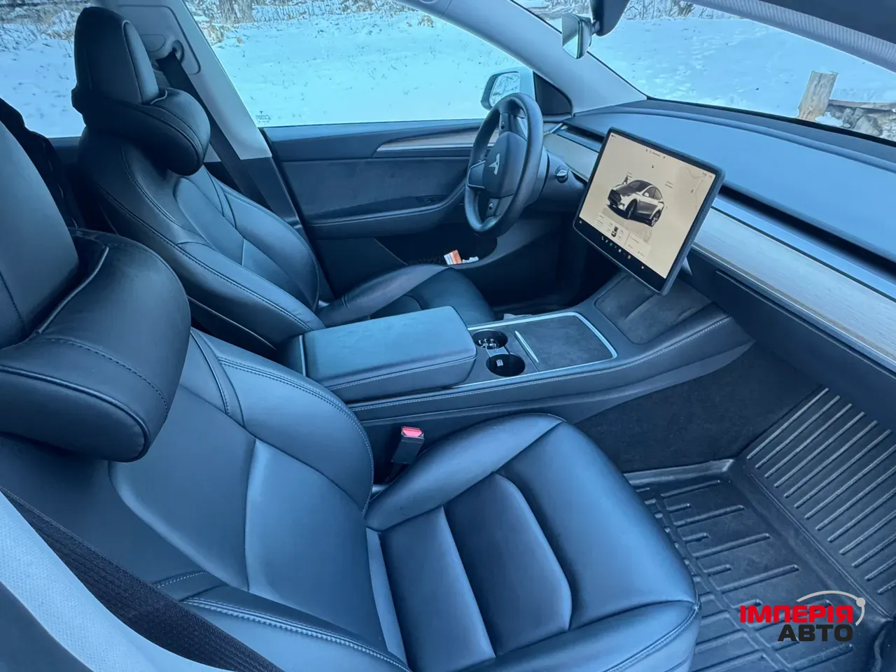 Tesla Model Y - фото 8