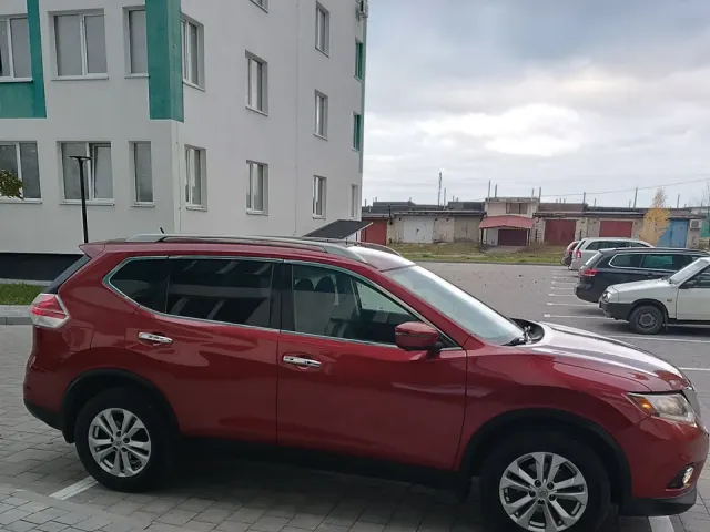 Nissan Rogue - фото 4