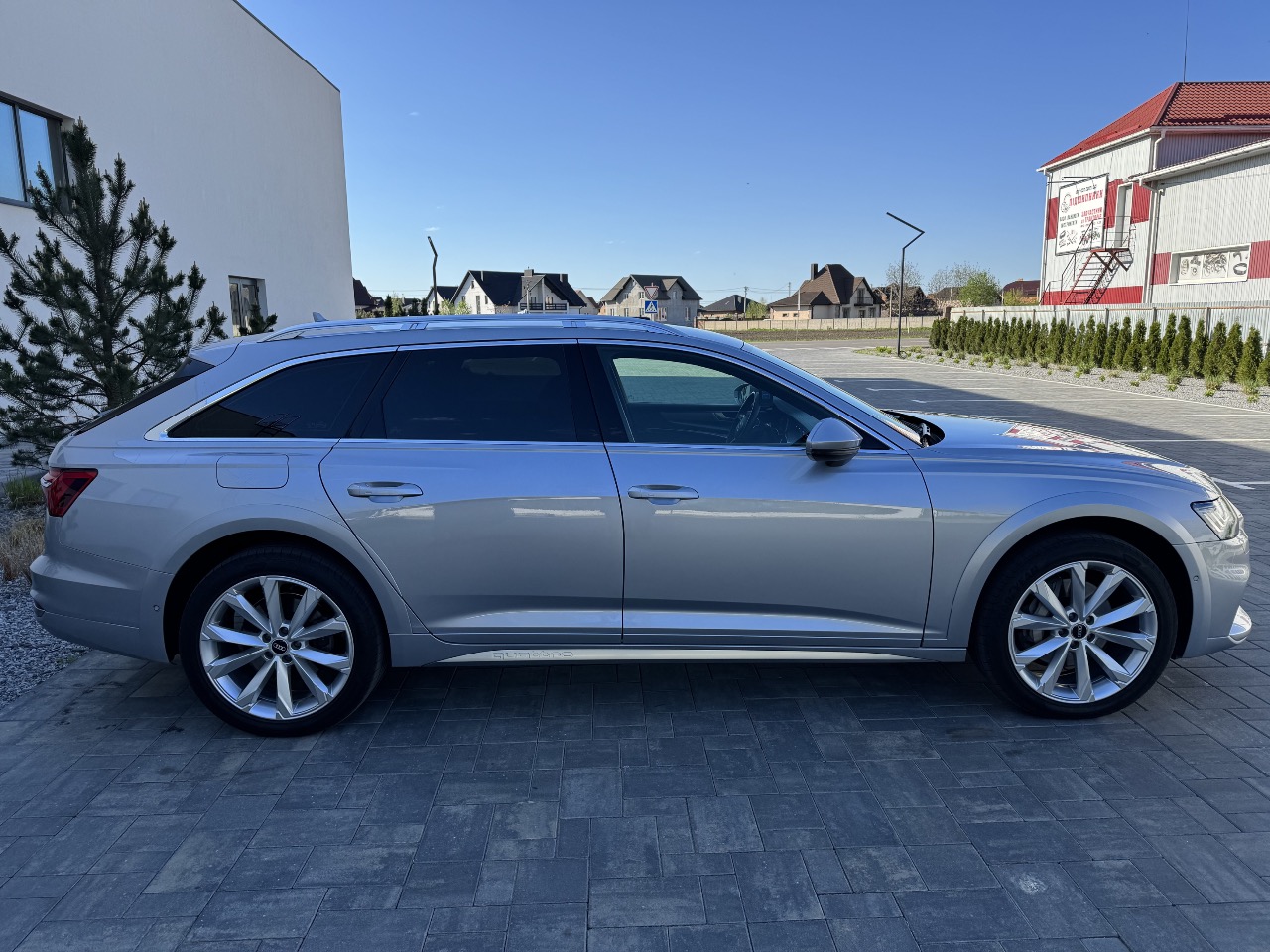 Audi A6 allroad - фото 10