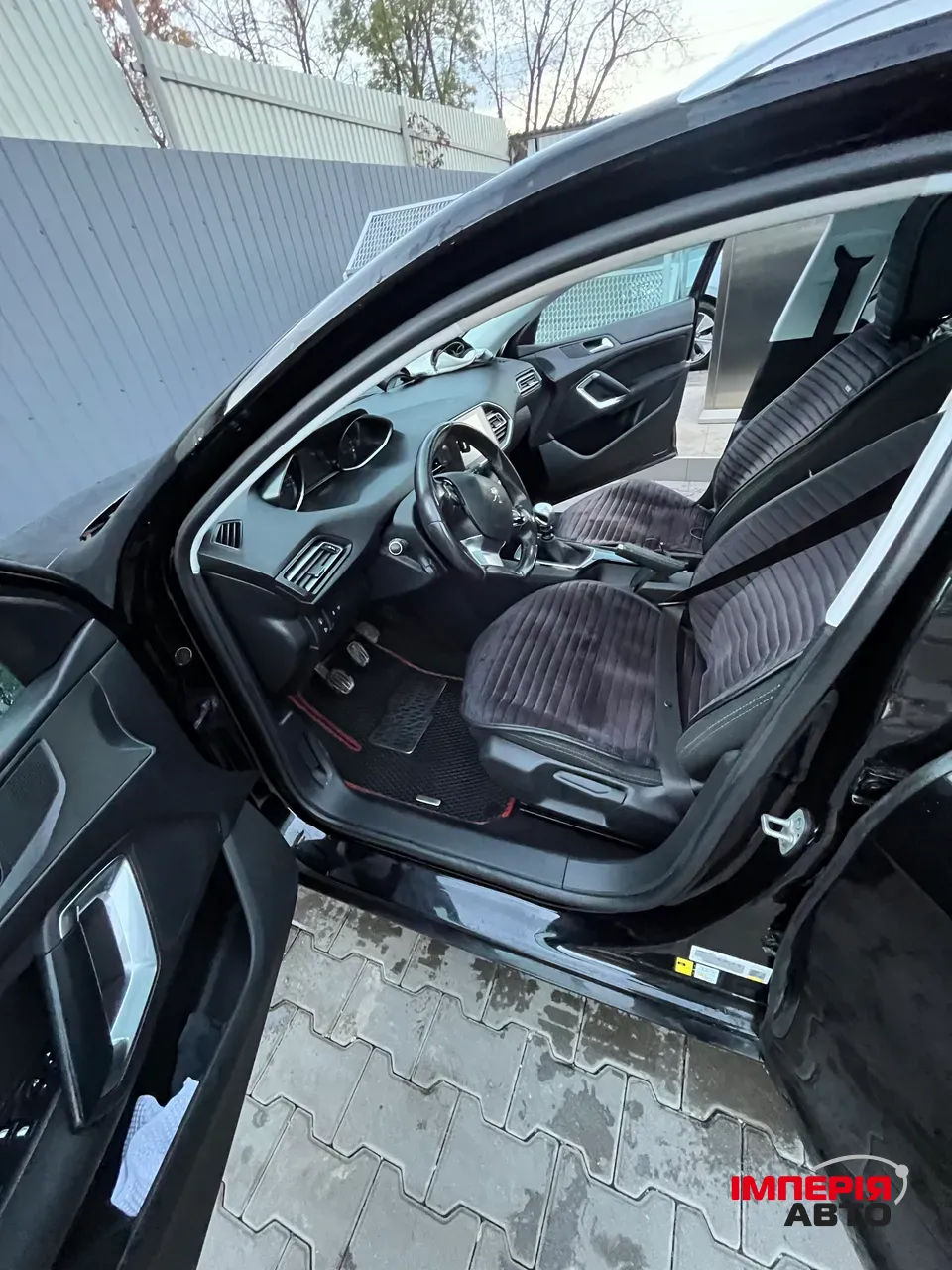 Peugeot 308 - фото 12