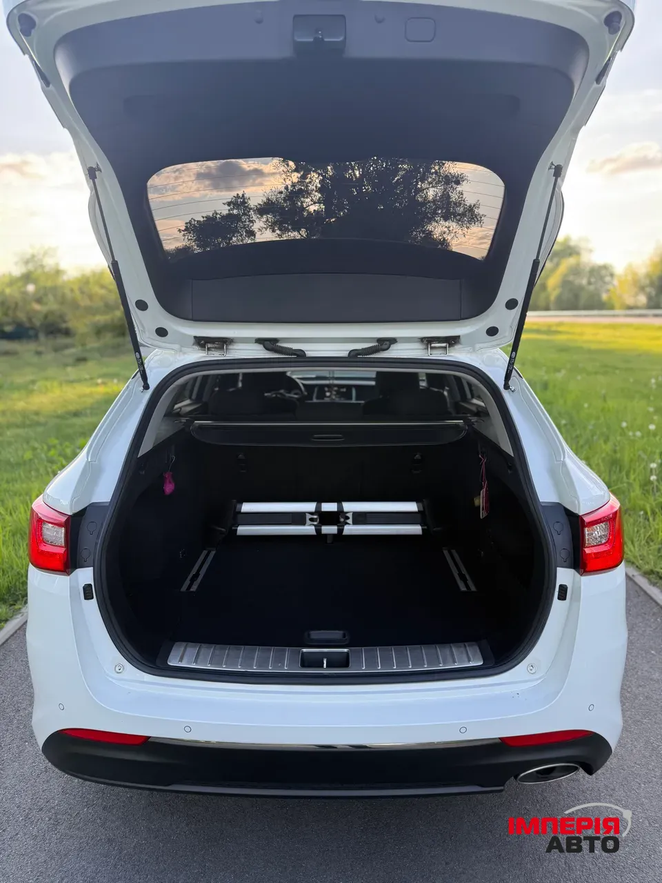 Kia Optima - фото 11