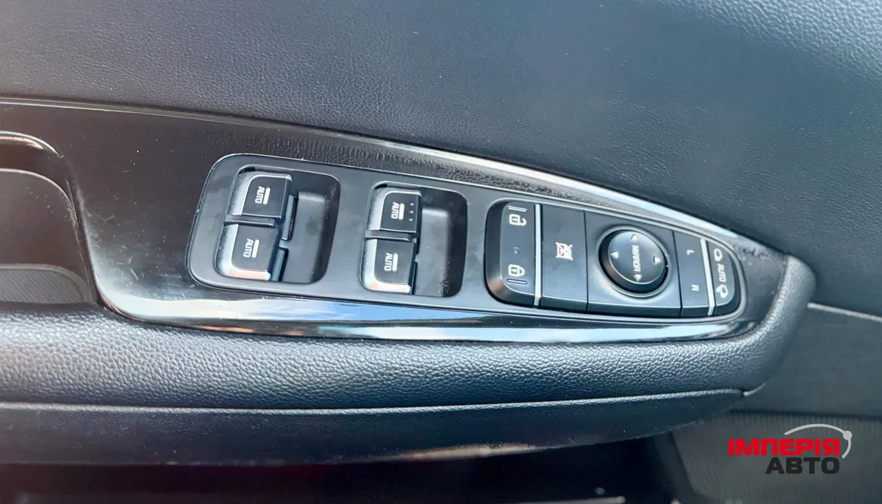 Kia Optima - фото 25