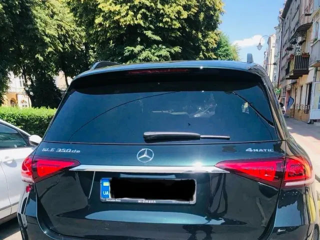 Mercedes-Benz GLE - фото 3