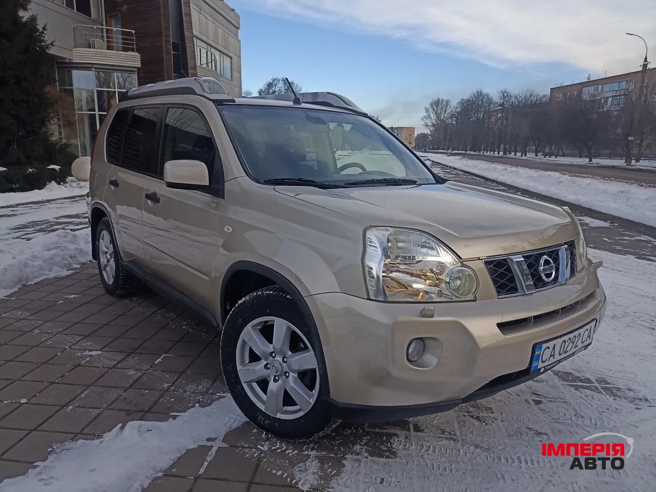 Nissan X-Trail - фото 1